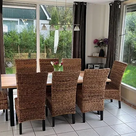 Petersdorf Comfortable Vakantiehuis Sint Maartensvlotbrug